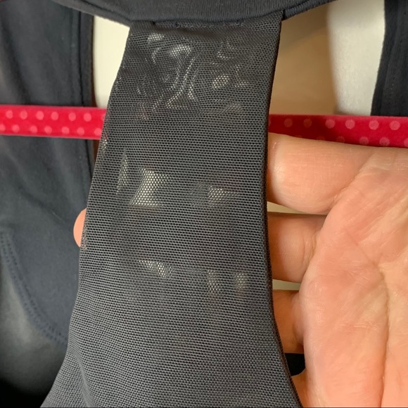 Lululemon Racer Back Striped Sports Bra - Picture 6 of 12